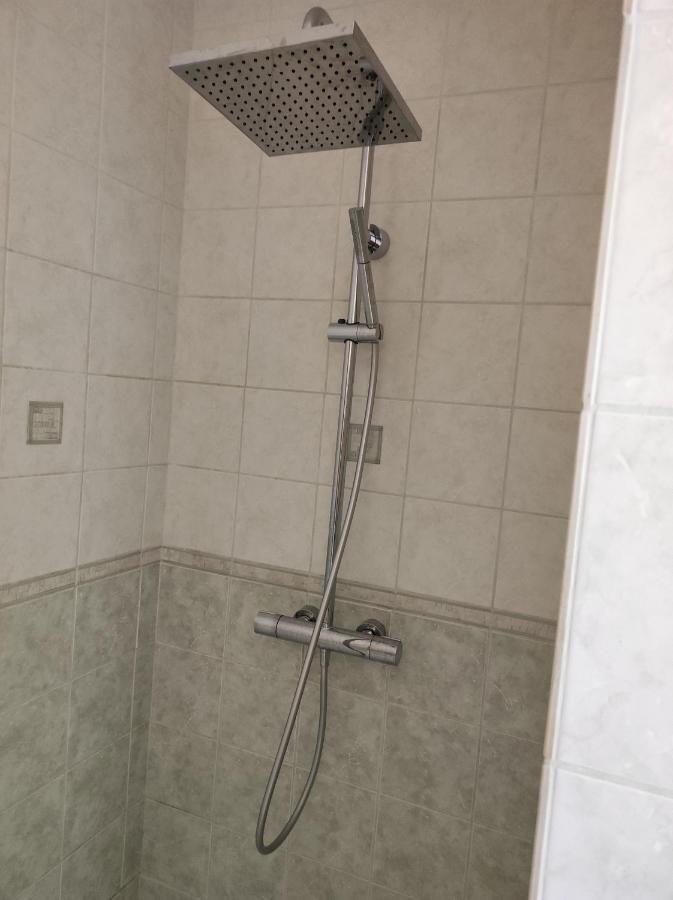Broceliande Calme Breton, Spa, Wifi, Amazon-Disney Tv, 4 Lits, Freebox Revolution,Draps, Cafe, The Guer 外观 照片